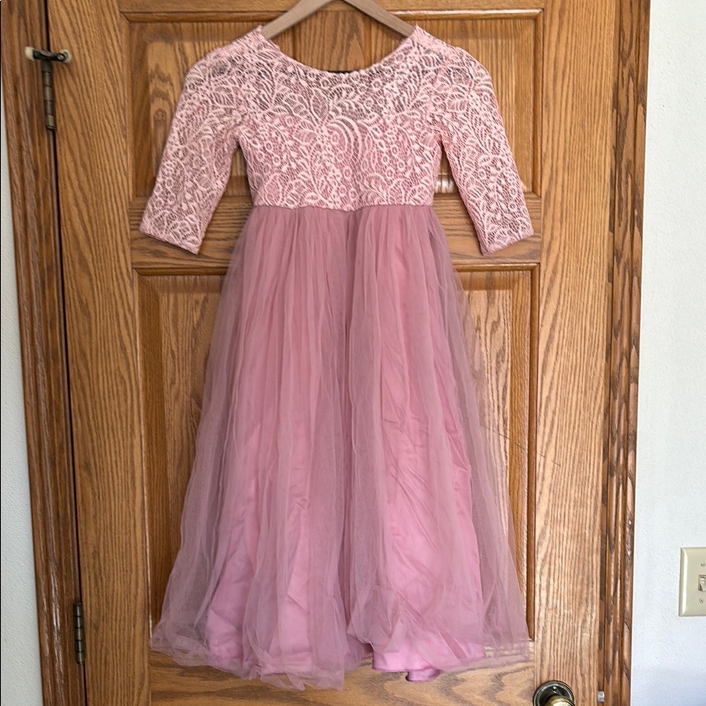 Elegant Pink Lace Dress